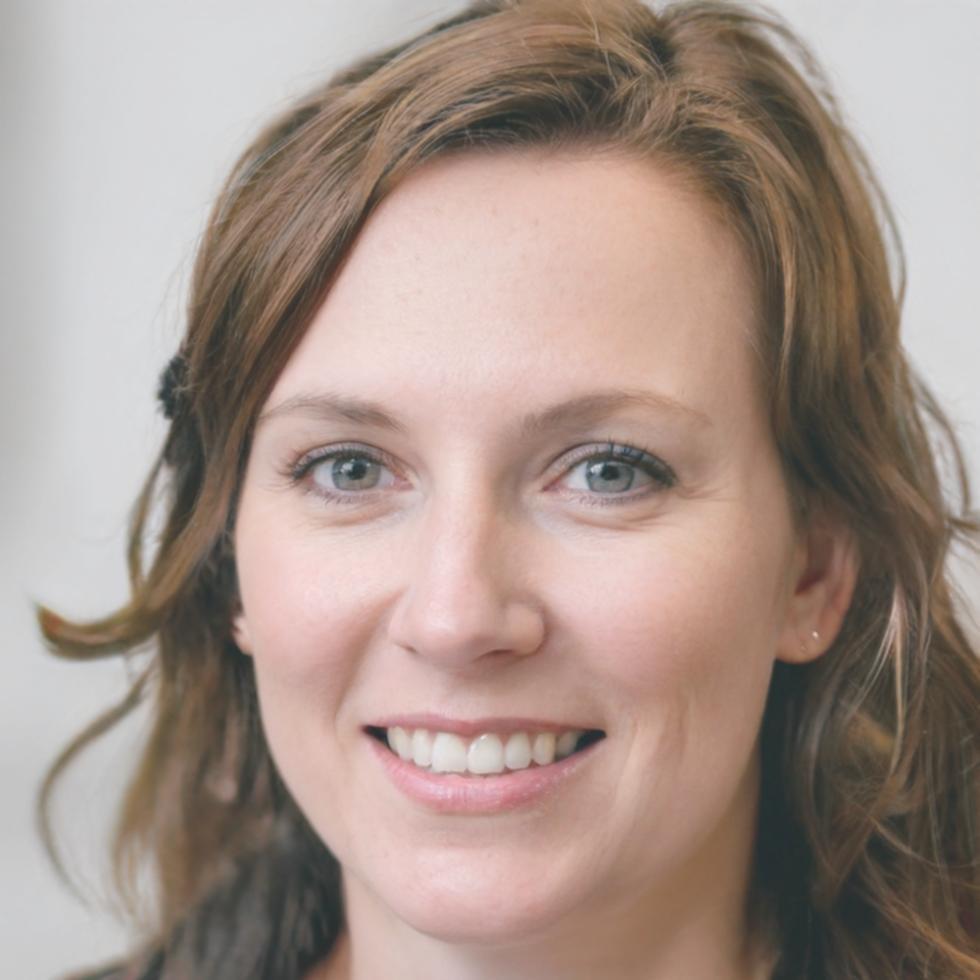 Rebecca Thornfield, Financial Communication Specialist